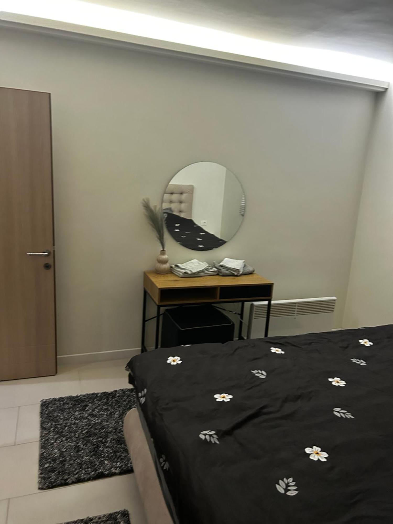 Anton Apartment Kočani 외부 사진